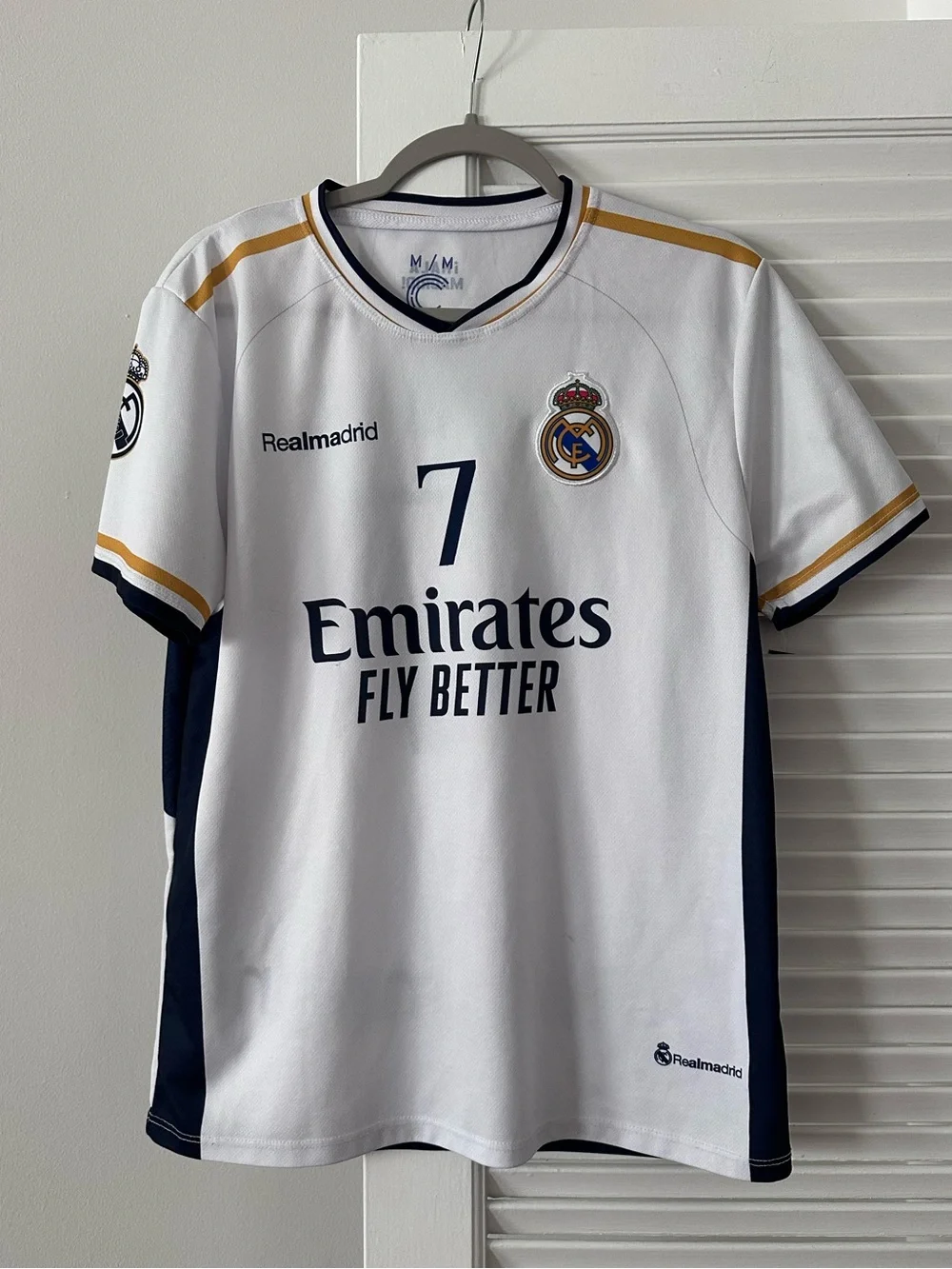 Real Madrid Vini Jr. #7 Home Jersey — Size M